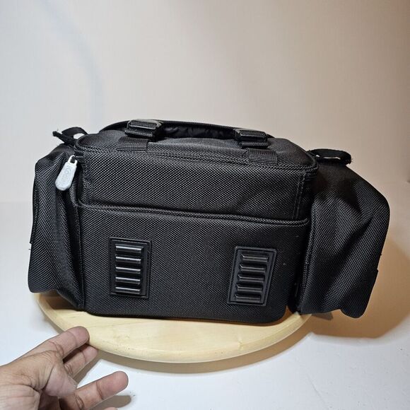 VINTAGE Kodak Black Padded Camera Bag With Multiple Pockets And Compartments - Picture 5 of 9